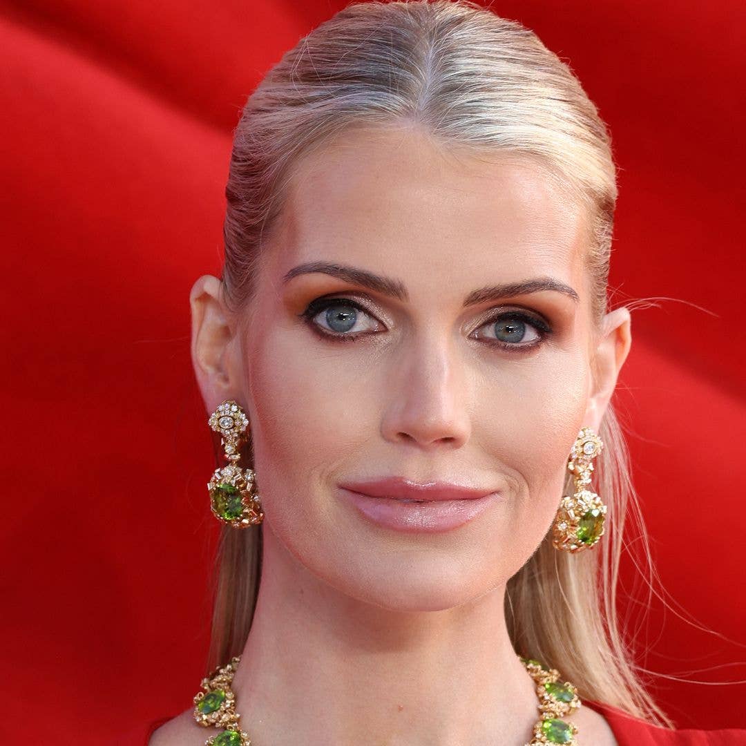 Lady Kitty Spencer surprises with corseted twist on Anne Hathaway's most iconic Devil Wears Prada dress  